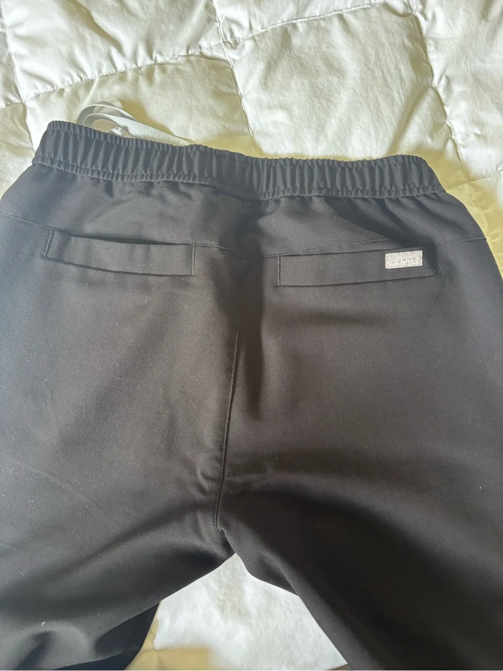 Figs comfortable black